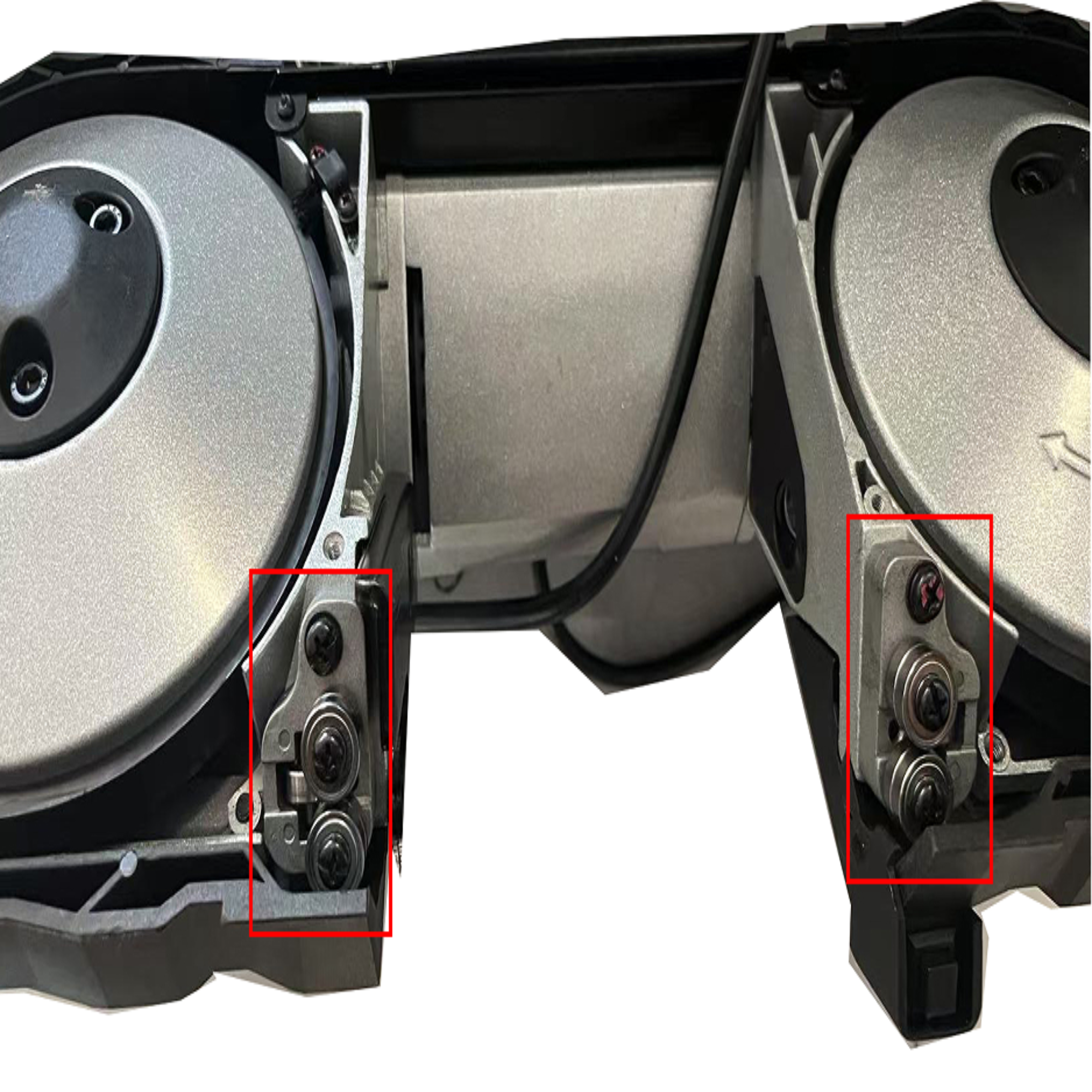 Roller assembly on band saw R2103